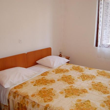 Apartments Villa Angela Крк Номер фото