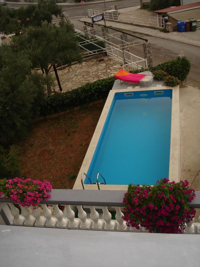 Apartments Villa Angela Крк Номер фото