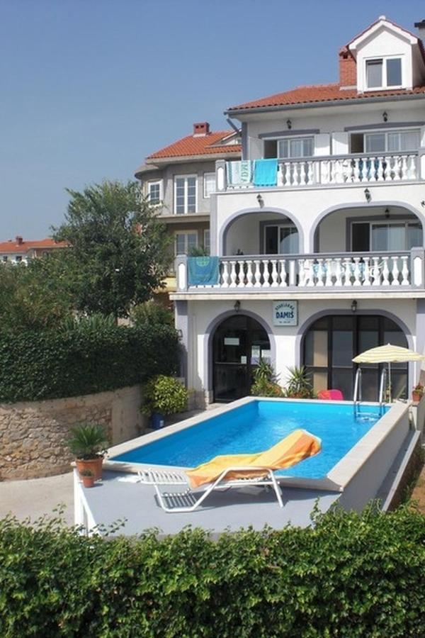 Apartments Villa Angela Крк Экстерьер фото